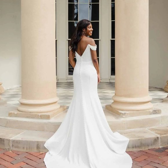 Wedding Dress- Essence of Australia D3457 - Picture 5 of 6